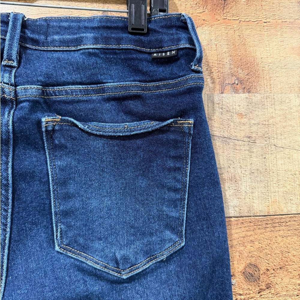 Risen Women's Crossover Dark Wash Blue Jeans Size 29 - Picture 4 of 6